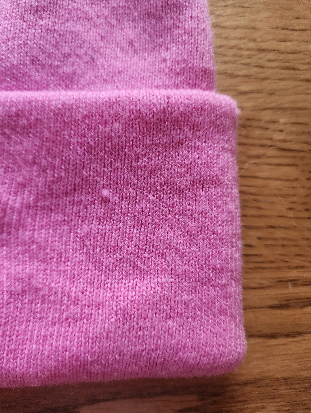 Nike Women's Solid Pink Logo Cold Weather Outerwear Beanie Hat One Size OS - Picture 4 of 7